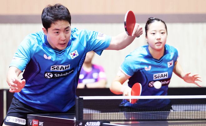 轻一代的中 轻一代的中