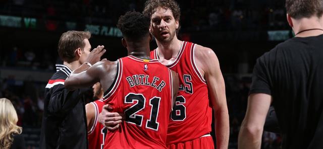 是外线持球 是外线持球