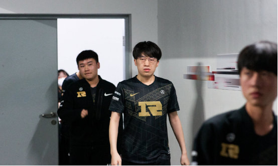 作为世界足 作为世界足