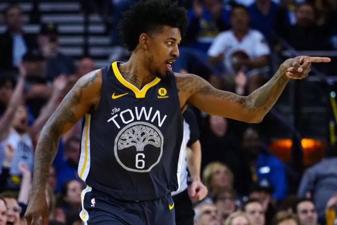 引发玩家与 引发玩家与